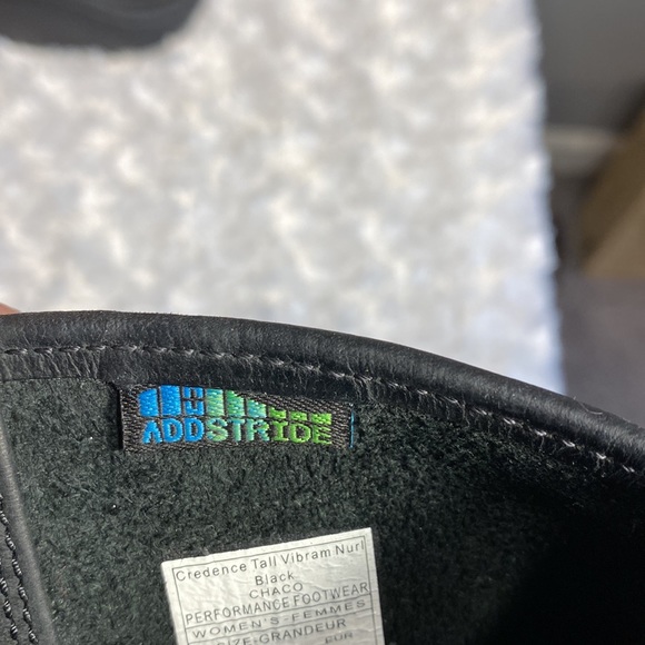 Chaco credence tall vibram null size 6 black boots - Picture 8 of 12